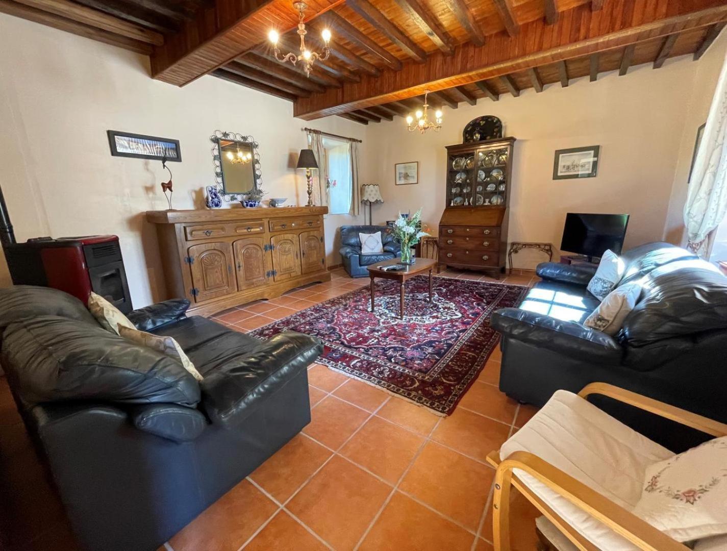 Maison Lajus Bassillon-Vauze Luaran gambar